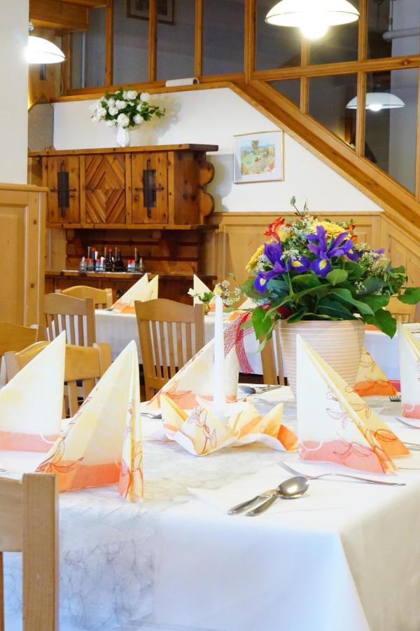 Gasthof Jauk-Hartner Sankt Johann im Saggautal エクステリア 写真