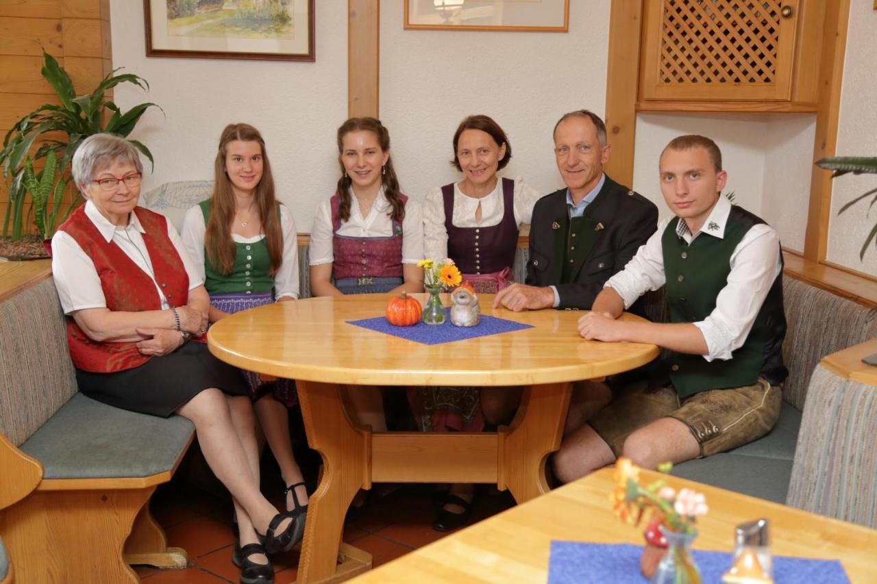 Gasthof Jauk-Hartner Sankt Johann im Saggautal エクステリア 写真